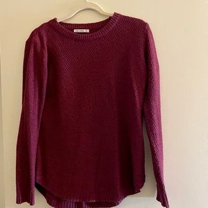 Pink Clover sweater. Sz Small. Berry color.